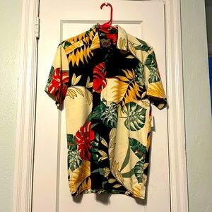 NWT Good Vibes Hawaiian Print by Drill Company